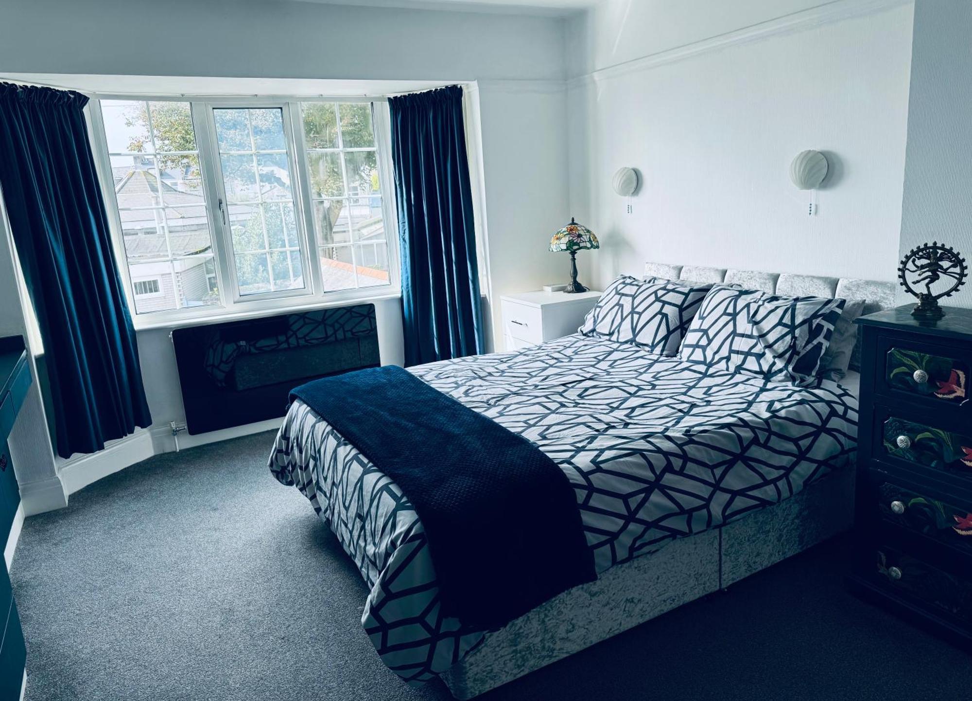 Central City Centre 3 Bedroom Home Private Parking Plymouth Exterior photo
